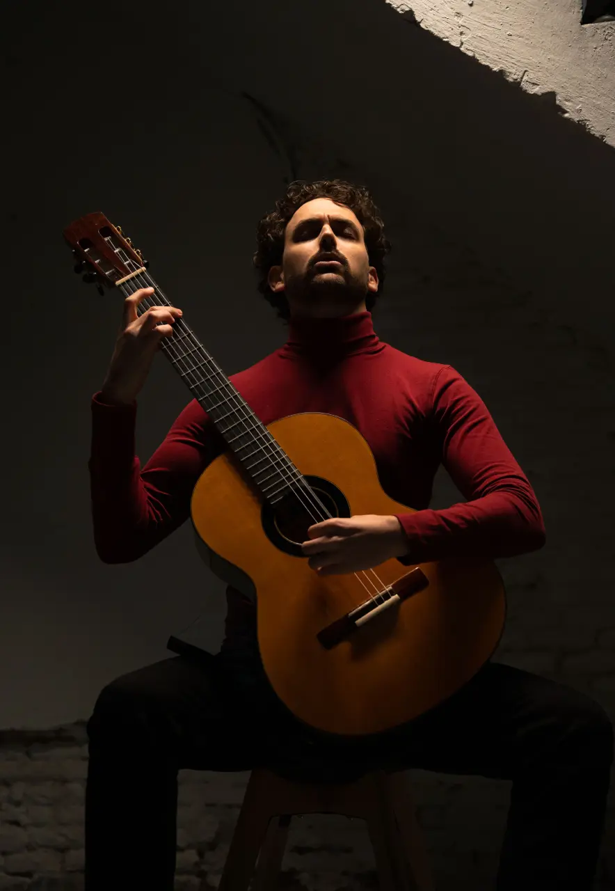 Álvaro Toscano